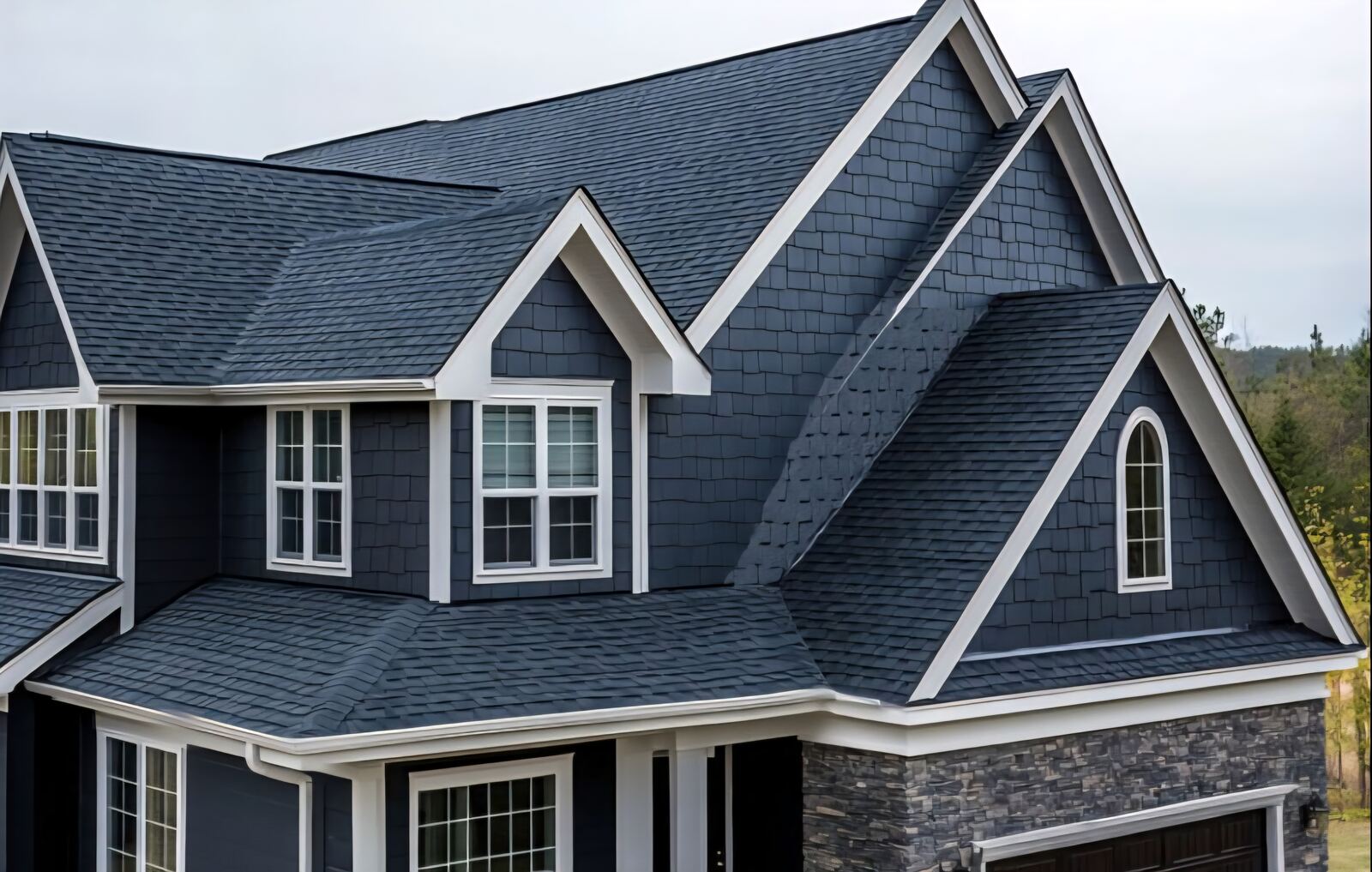 Tamko Titan dimensional asphalt shingle roof on residential home