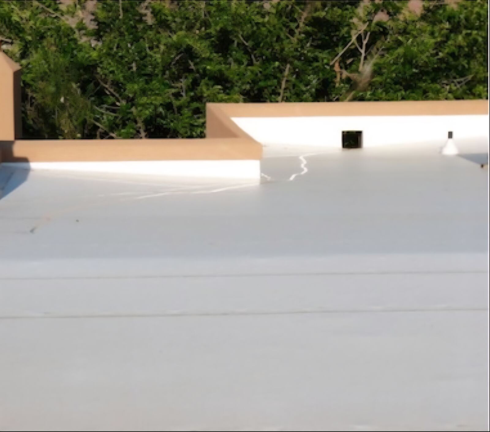 TPO flat roof installation